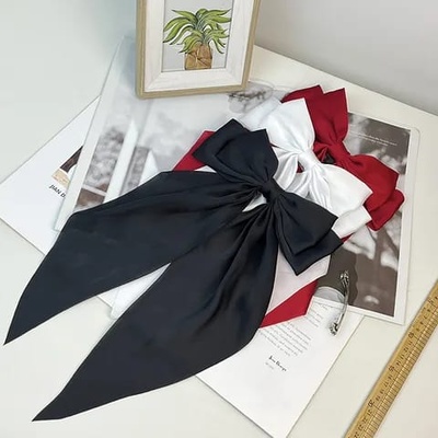 Silk Hair Bow (Black)