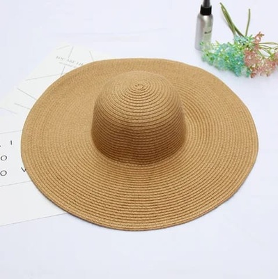 Oversized straw hat Brown