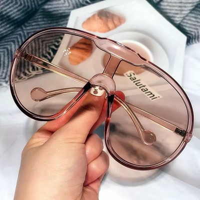 Staying Cool Vintage Sunnies (Pink)