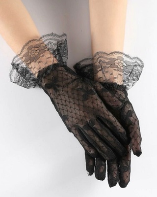 Short Women Lace Gloves