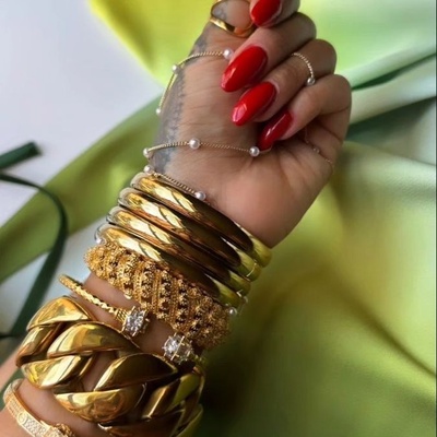 Midi Gold Bangles