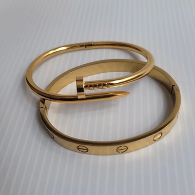 T-bracelet (Gold)