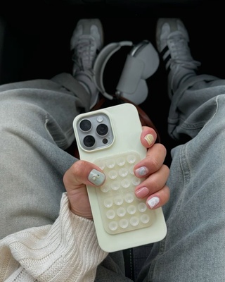 Phone Gripper (White)